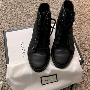 Gucci Hot Top Sneakers Black 36.5